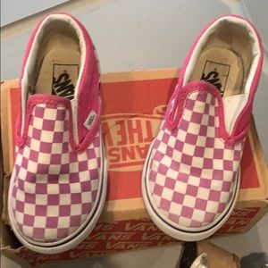 Size 8, girls pink Vans